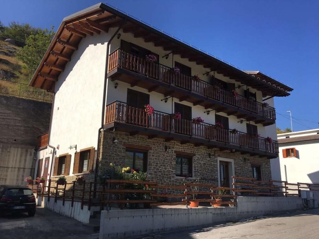 Ginepro D'Abruzzo Hotel Casamaina Exterior photo